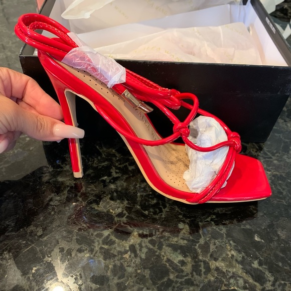 Stiletto Red Sandals - Picture 5 of 7